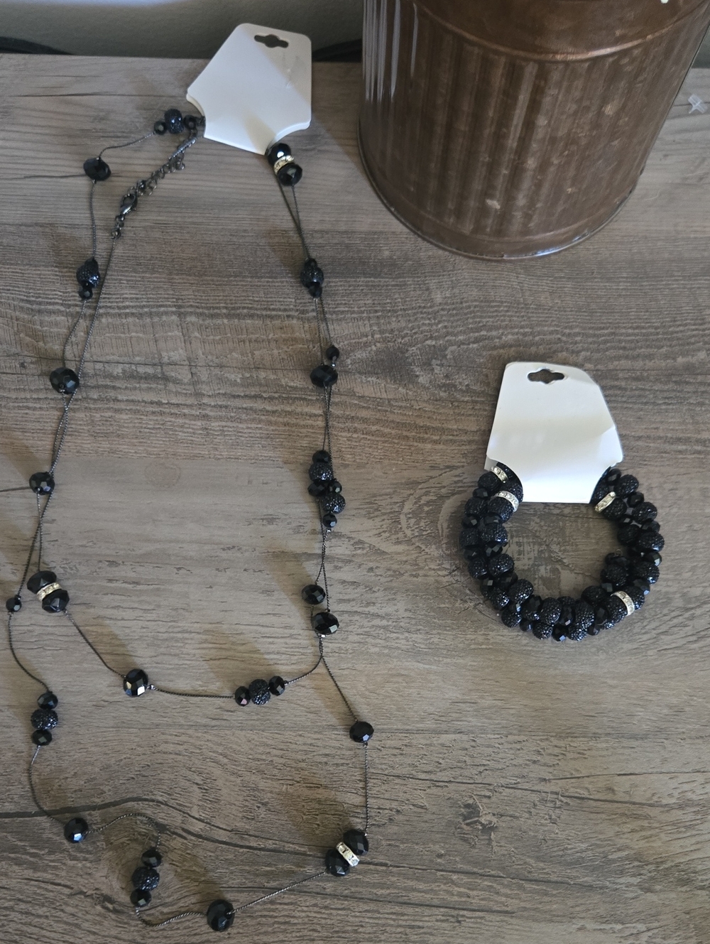 Elegant Black Beaded Necklace and Bracelet Set